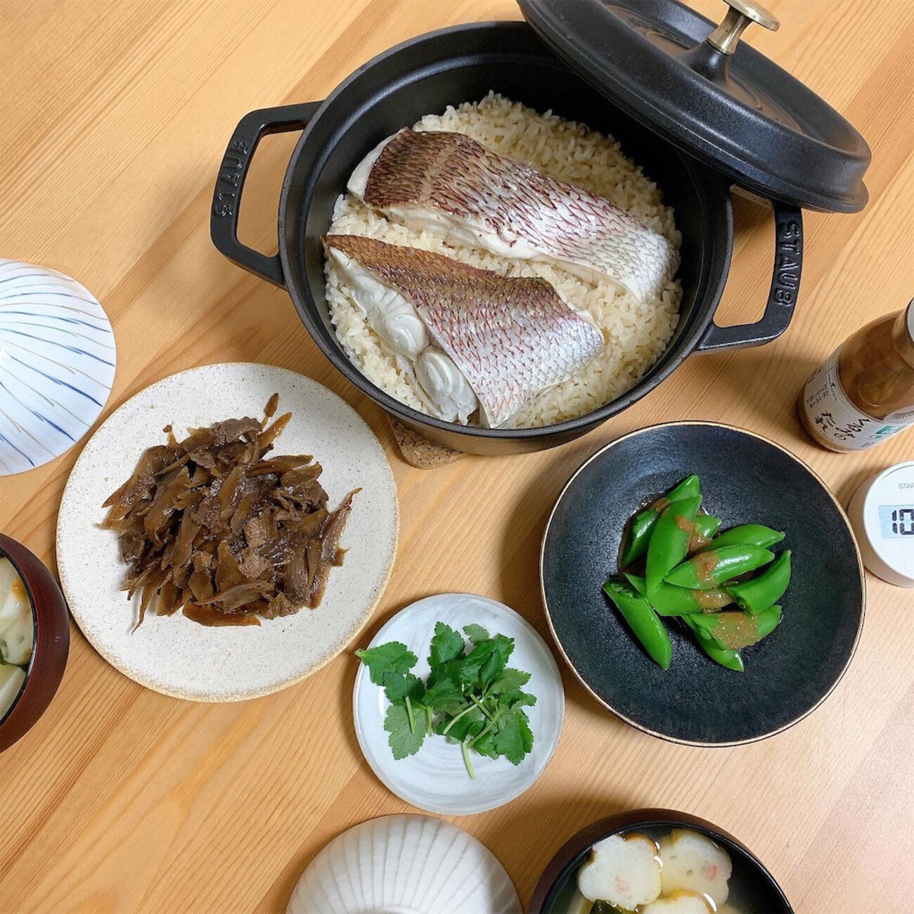 Staub（ストウブ）のピコ・ココットの使いやすさを愛用者が解説。食材 