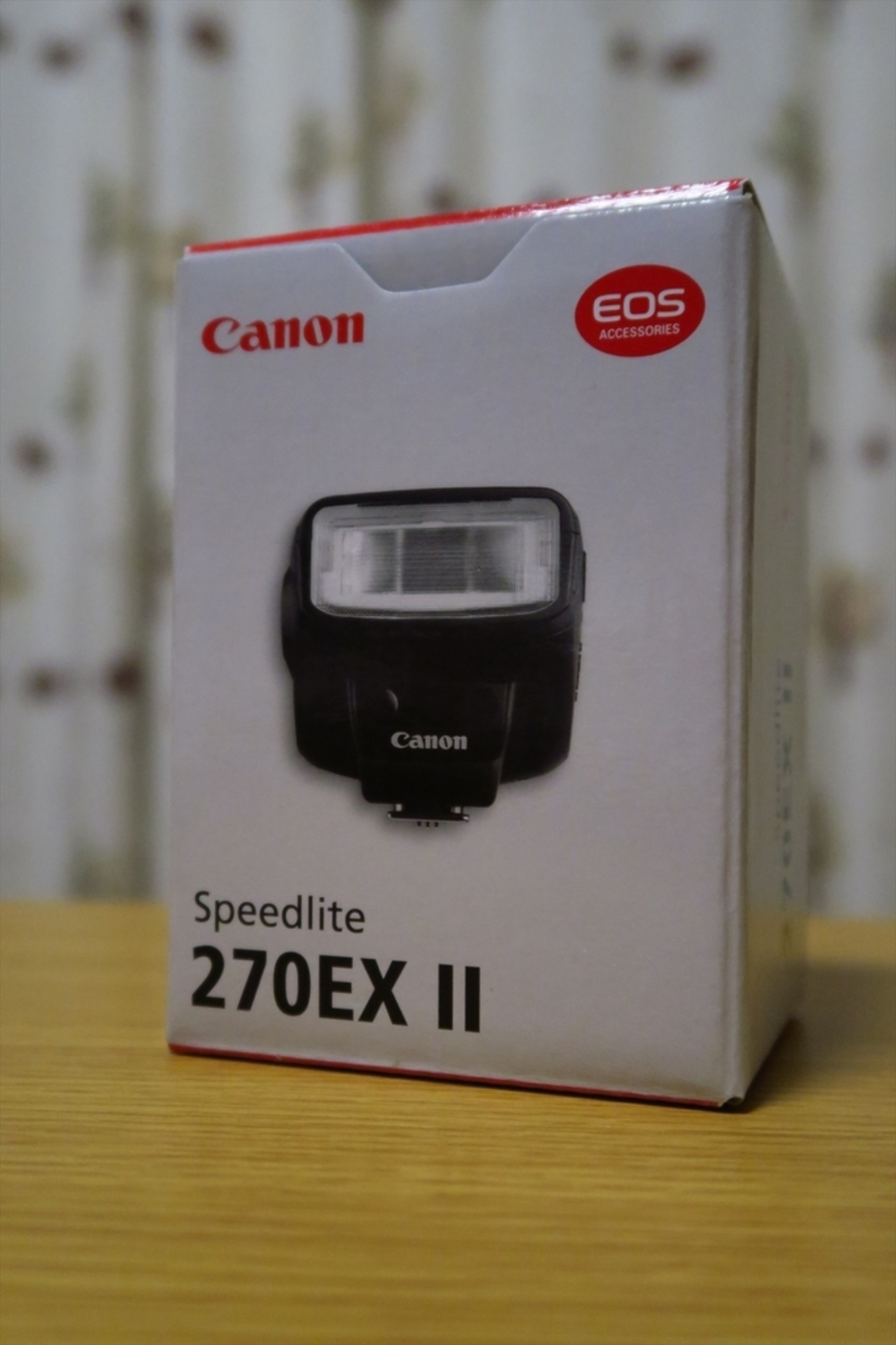 キヤノンのスピードライト Canon Speedlite 270EX II ストロボ カメラ 