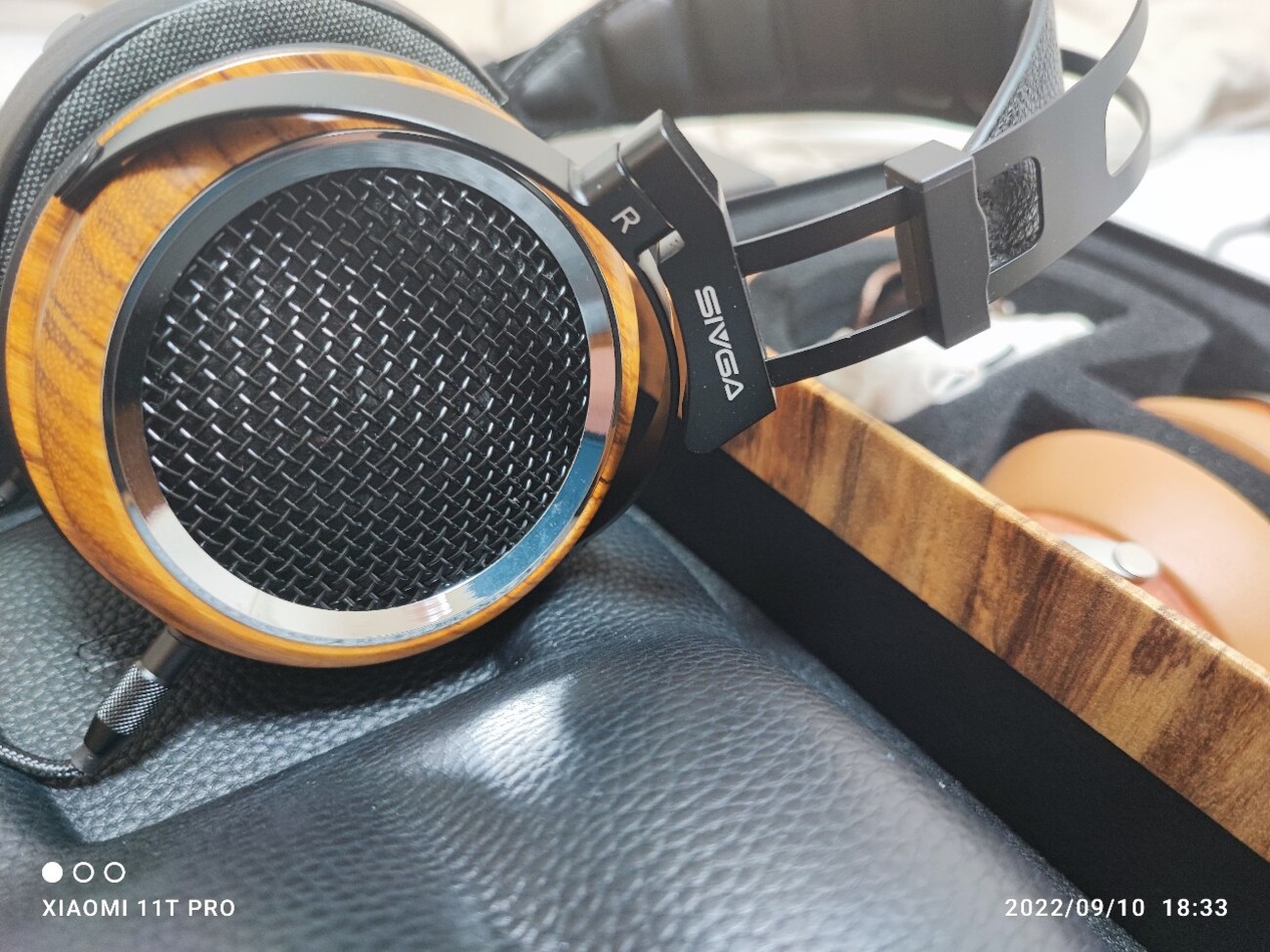 雑記：AKG K501という名機、SIVGA PHOENIX, SV021到着と箱出しの簡単な 