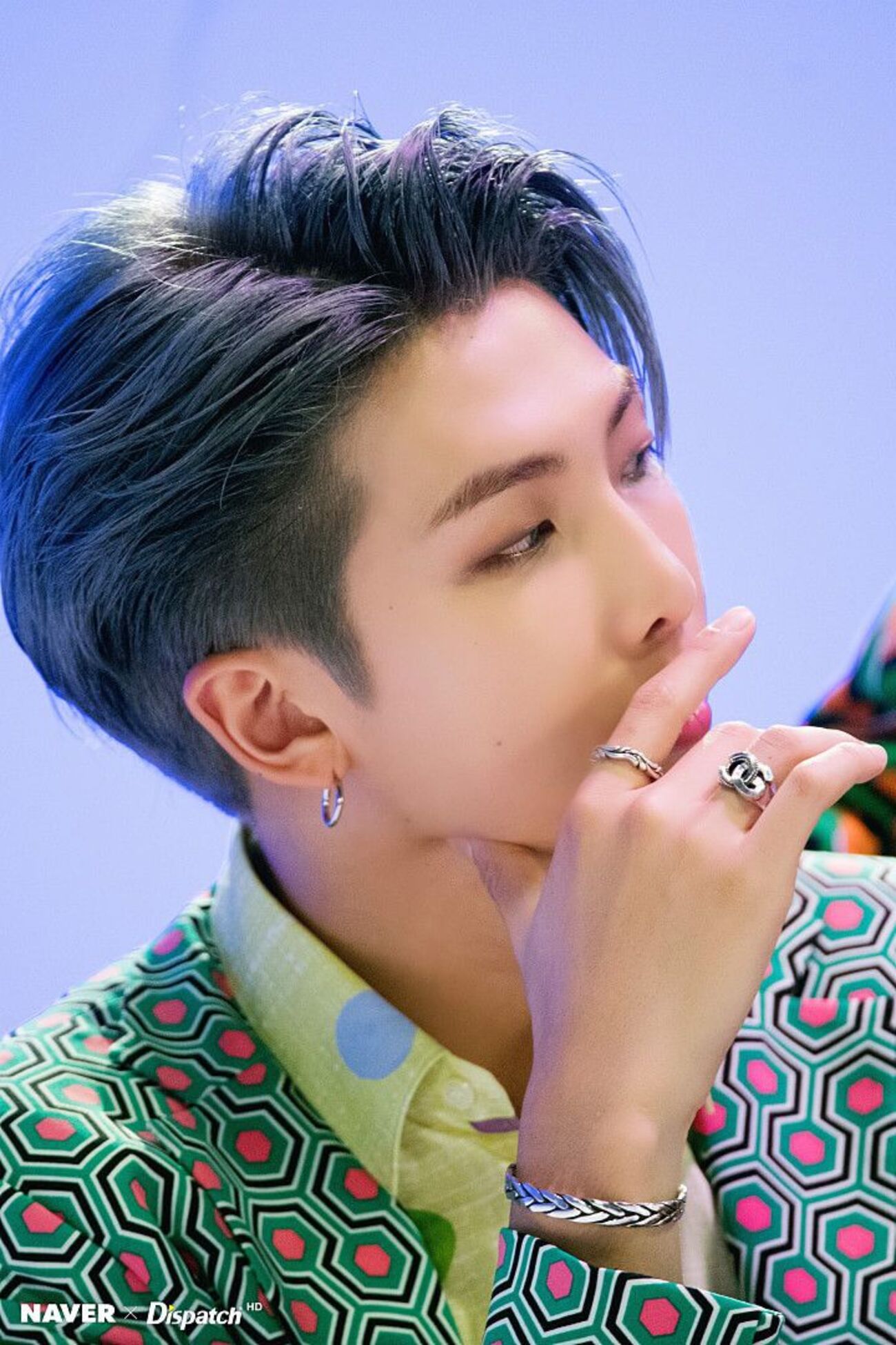 BTS メンバー RM(アールエム) - 戦う保育士ー子どもたちとBTSに支え