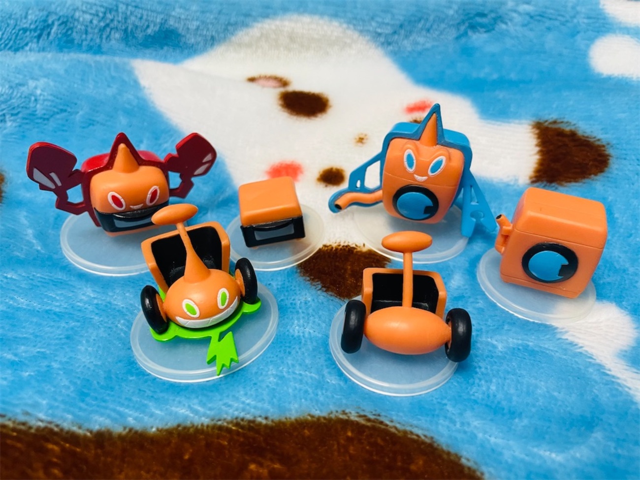 ロトム フィギュアコレクション ～ポケモン懐かしグッズその3～ - と 