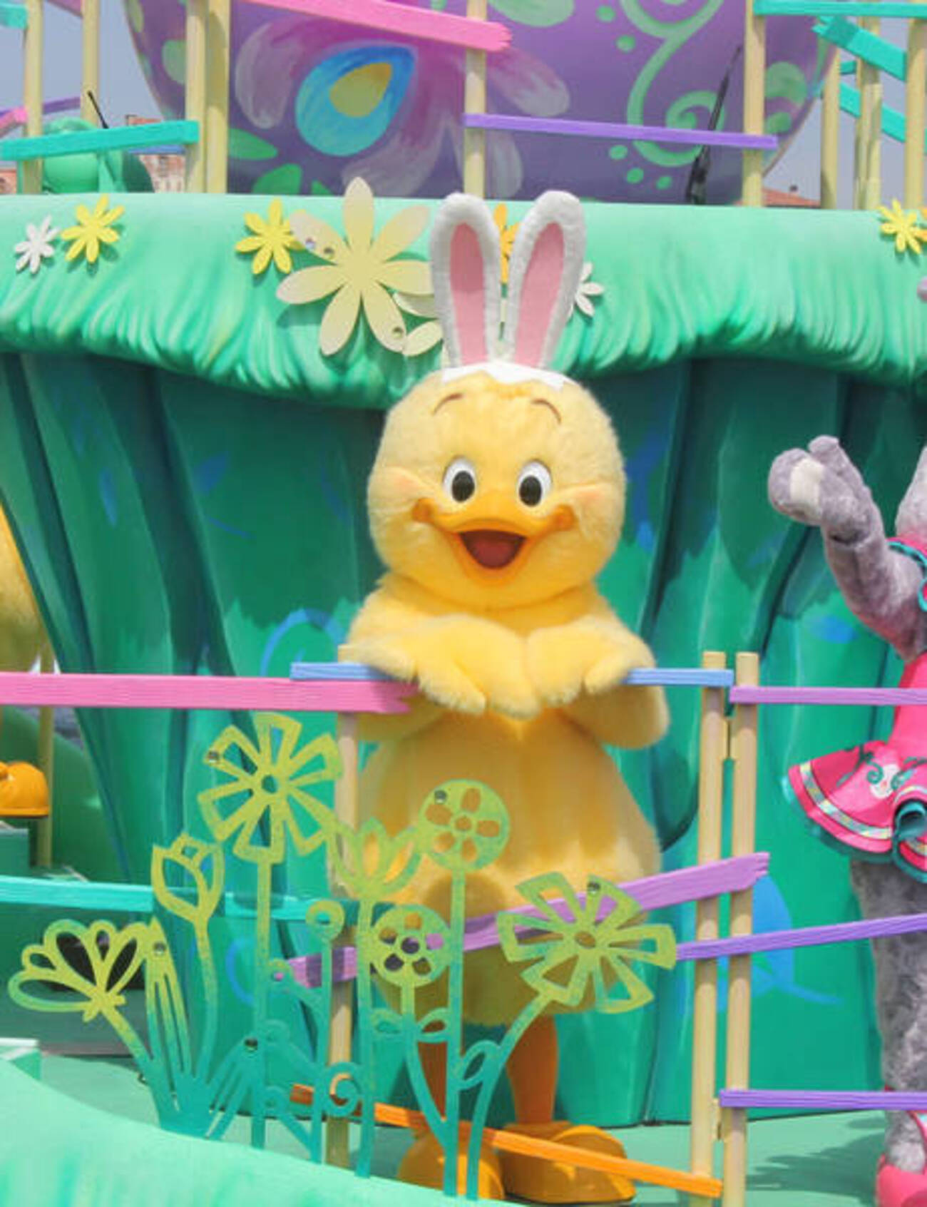 ディズニーシー うさピヨ ぬいぐるみバッジ tip-topイースター TDS 