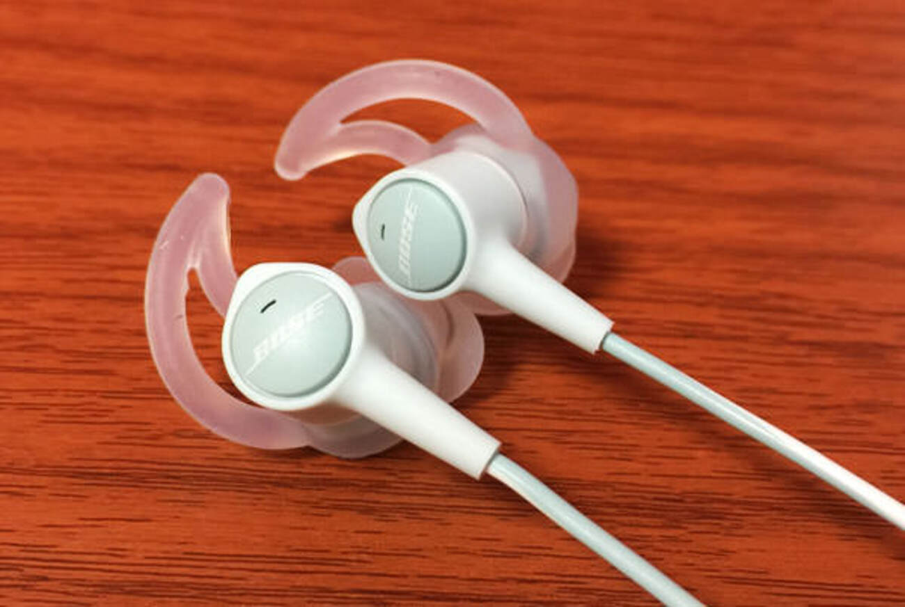 【廃盤品】BOSE SoundTrue Ultra イヤホン 有線 ホワイト Amazon.com: Bose SoundTrue in-Ear Headphones, White : Electronics