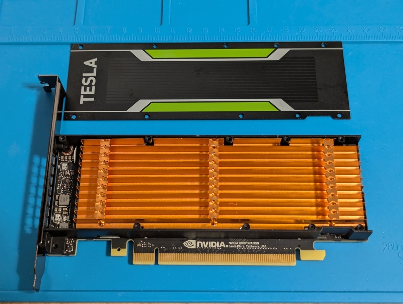 NVIDIA Tesla P4を一般的なPCで使う方法 - 計算機の園