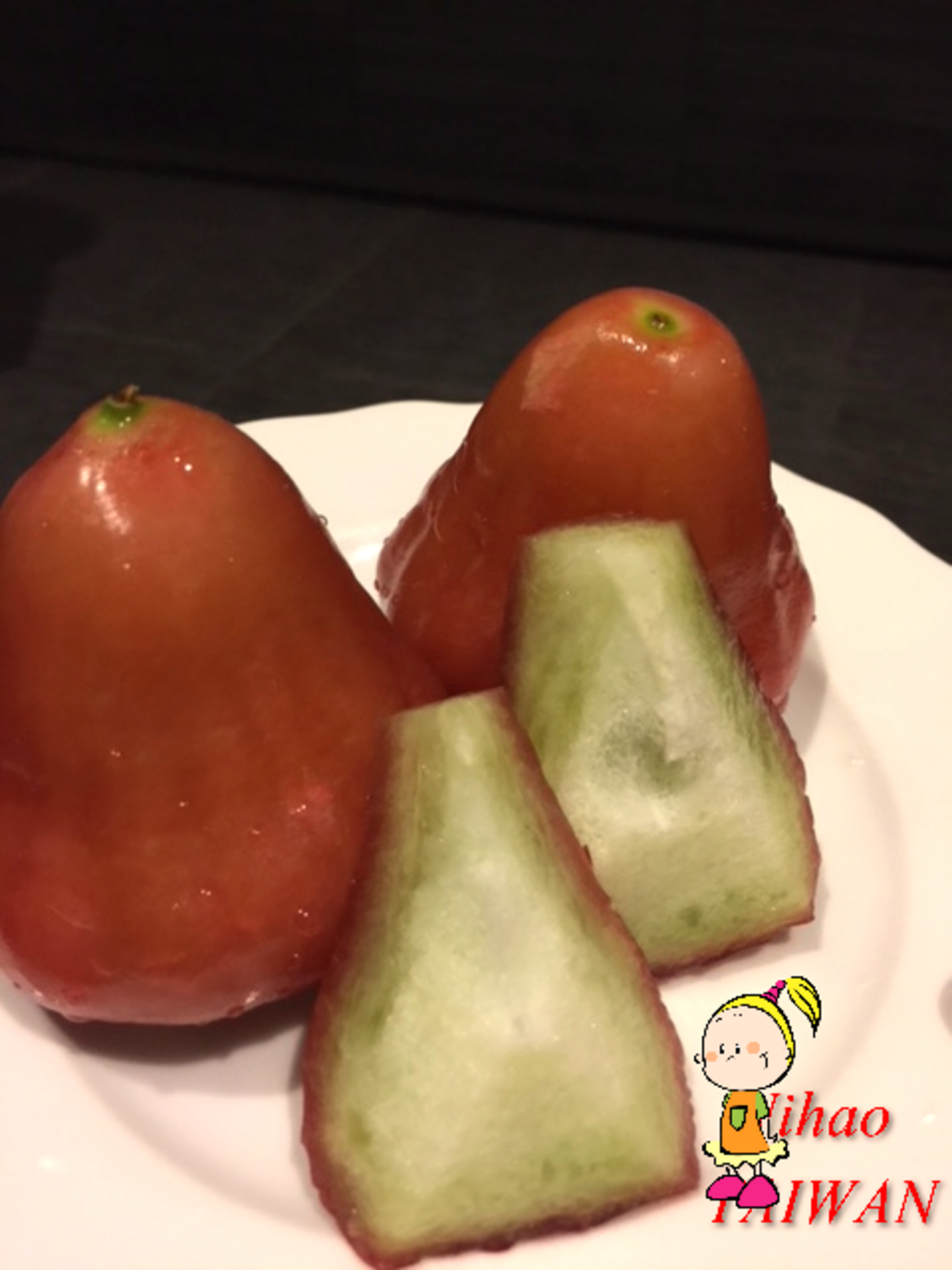 去年実たくさんなりました！超特大 台湾白玉レンブ 白玉蓮霧 （台湾に 
