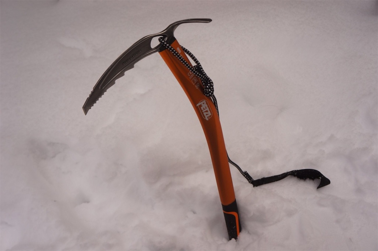 美品petzl SUMMT EVO ピッケル 美品petzl SUMMT EVO ピッケル