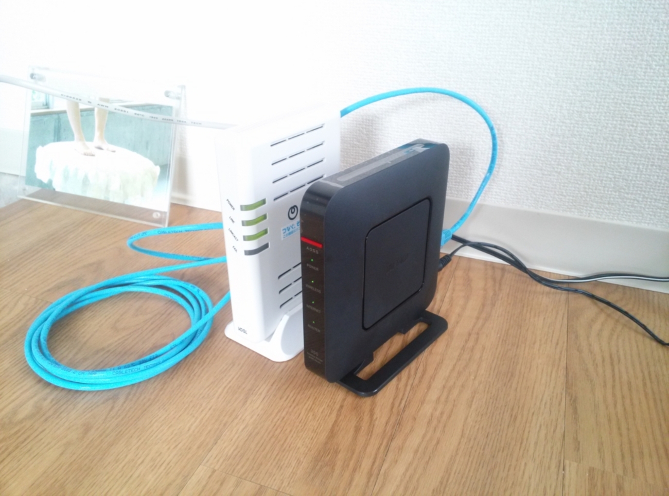 VDSL装置（フレッツ光ネクスト）及びWi-Fi ルーター（BUFFALO
