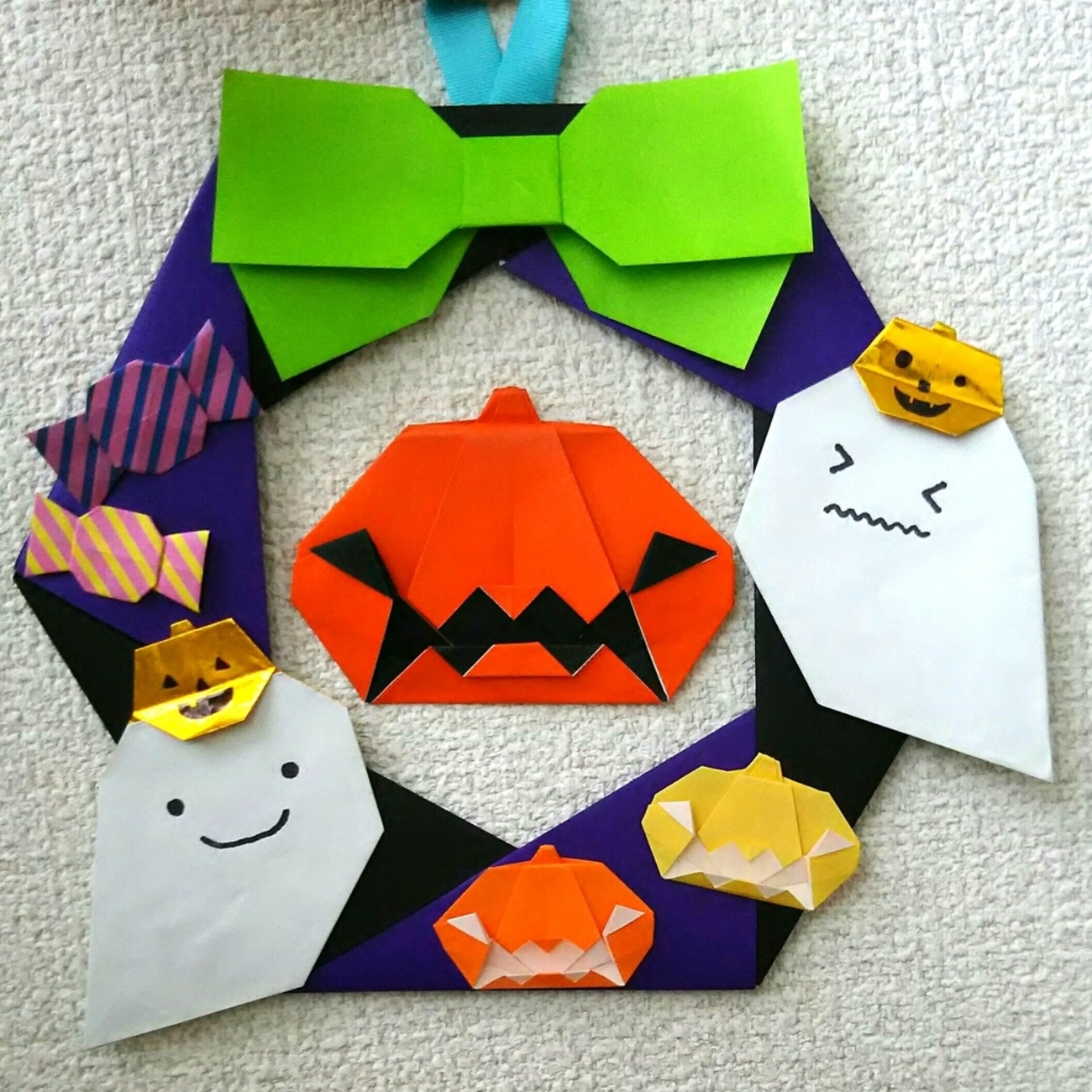折り紙　折り紙リース　折り紙メダル　ハロウィン　グレーマールページ backend=imagemagick;version=1;