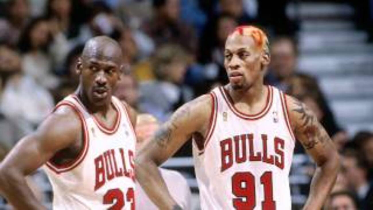 ◆NBA 史上 偉大な選手50人の一人◆モーゼス・マローン 直筆サイン モーゼス・マローン—―バスケ歴わずか6年でプロ入りを果たした