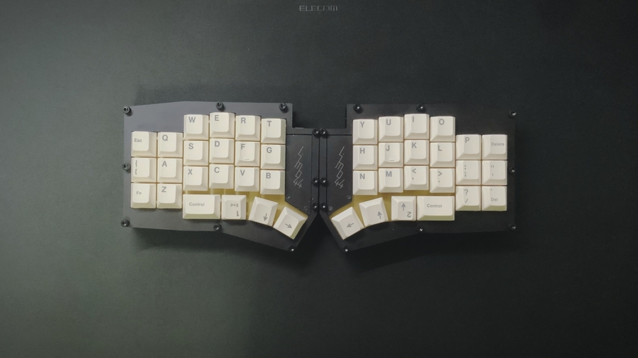 自作キーボード cocot46plus ガスケットマウントケース 全部入り 軽やか