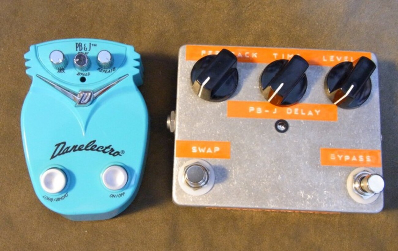 ダンエレクトロ　DJ17 PB＆J  DELAY  ディレイエフェクター Open Box Danelectro DJ17 PB and J Delay Pedal | Guitar Center