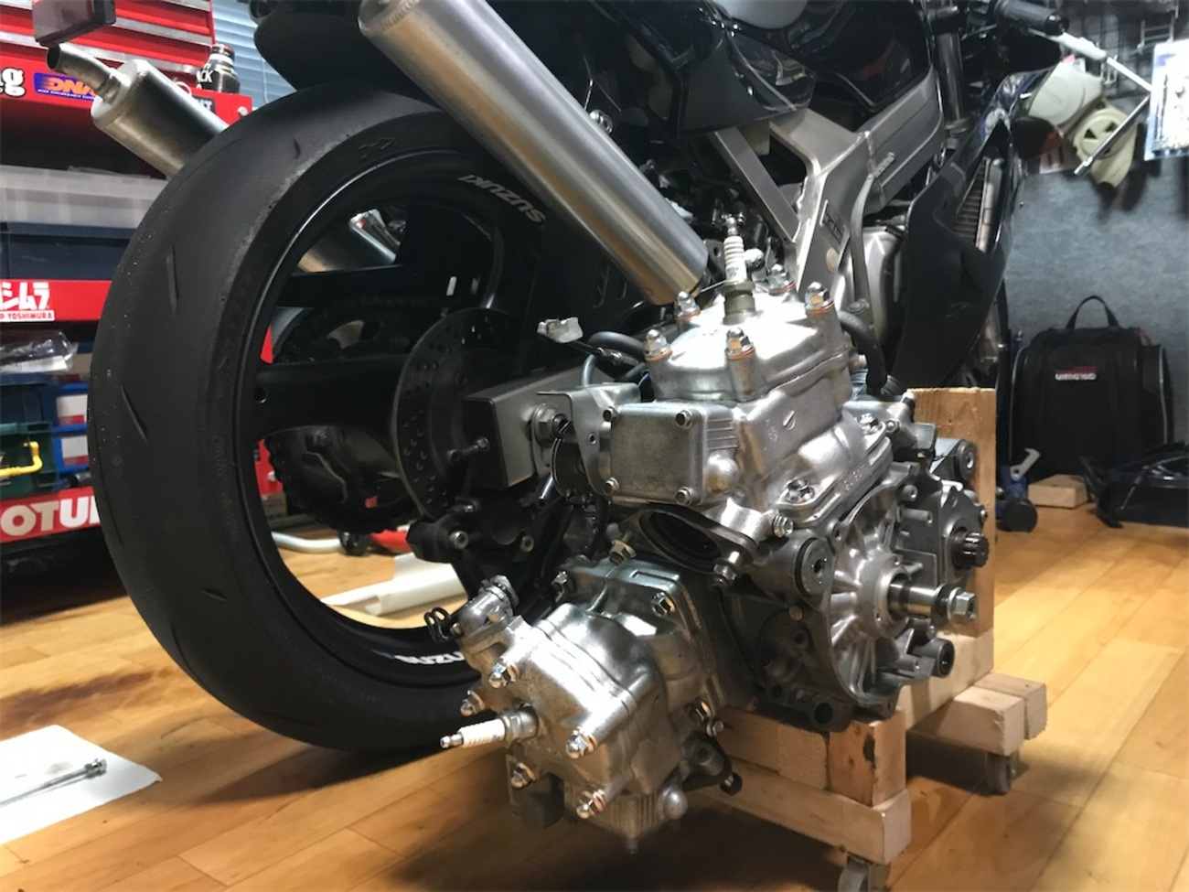 RGV250Γ VJ21A 予備エンジンO/H 〜散らかしたら片付けよう〜 - hirodan 