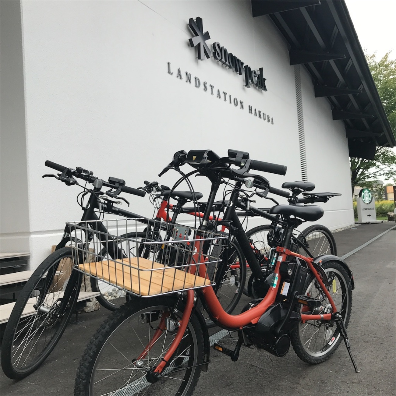 スノーピーク白馬の限定品が大人気！アパレルもキャンプギアも