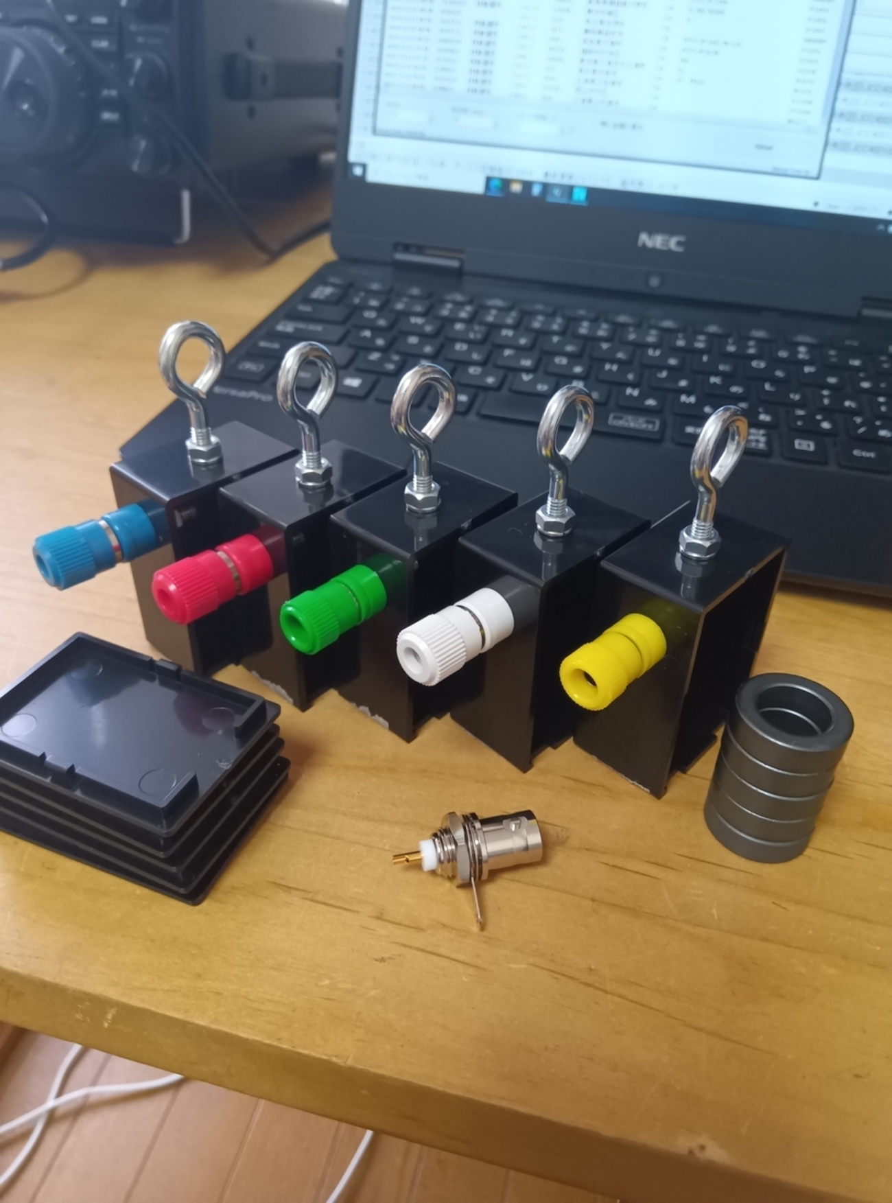 □西ハムに向けてポケットサイズEFHWアンテナ製作中 - 福岡の中心でCQ