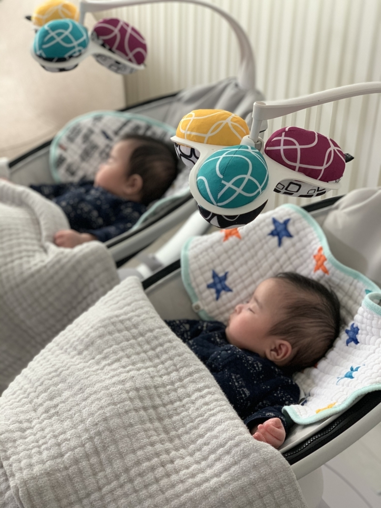 電動バウンサー ママルー4（mamaRoo）を双子育児で使った感想・口コミ 