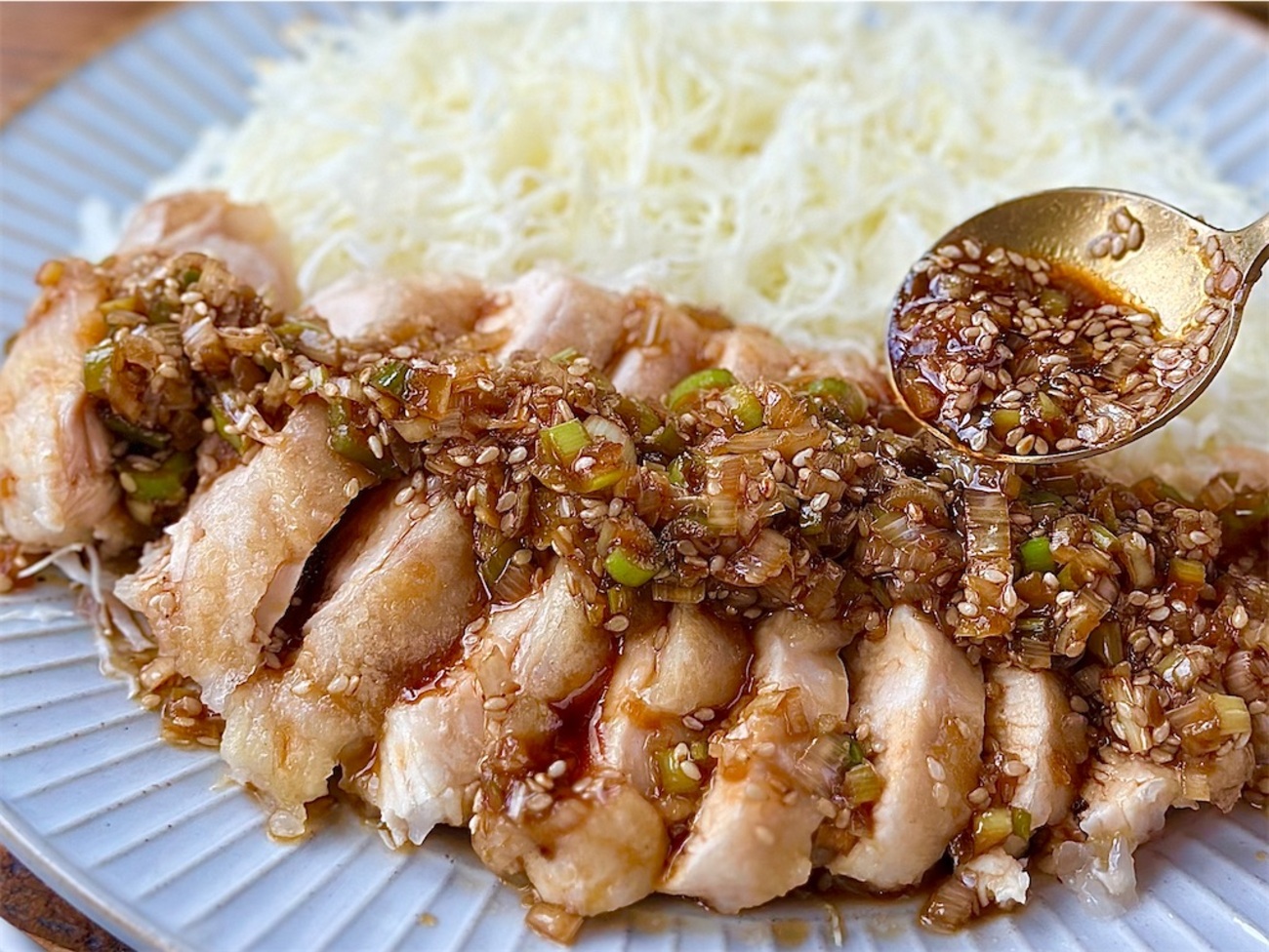【レシピ】ヘルシーなのに大満足♬鶏むね肉のやみつき油淋鶏♬ - しにゃごはん blog