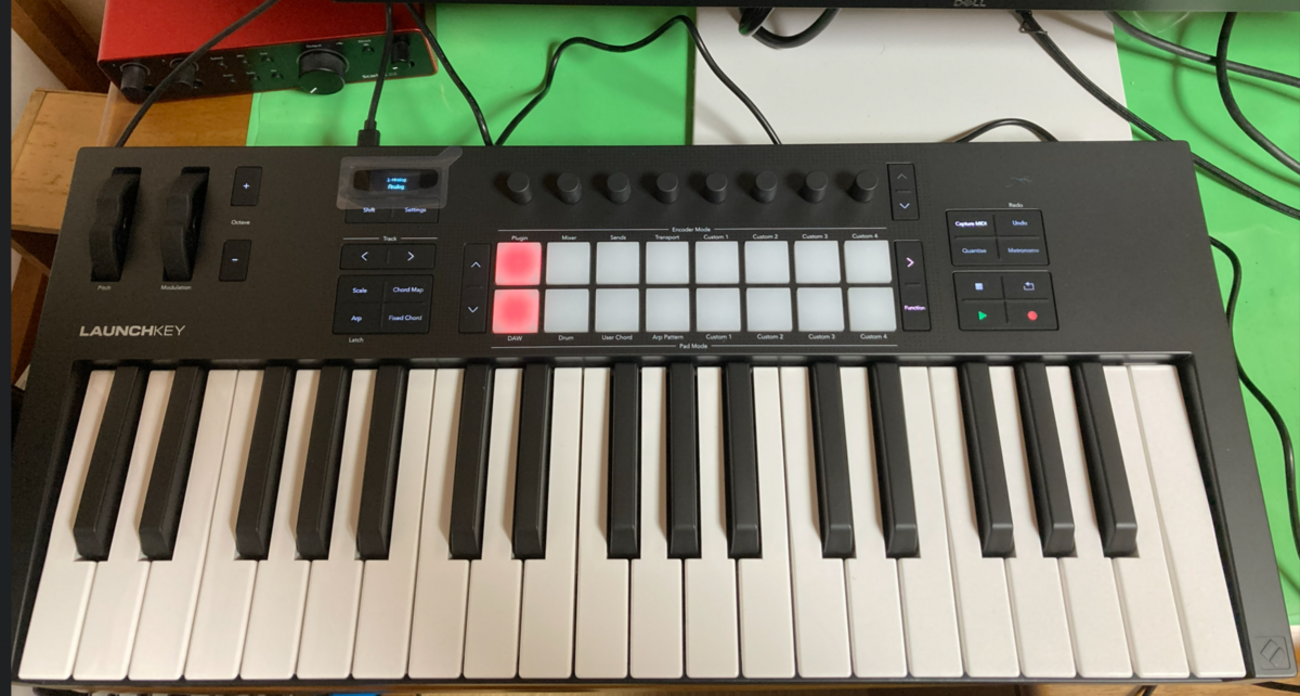 Novation/Launchkey 37 Mk4を買った - chakokuのブログ(rev4)