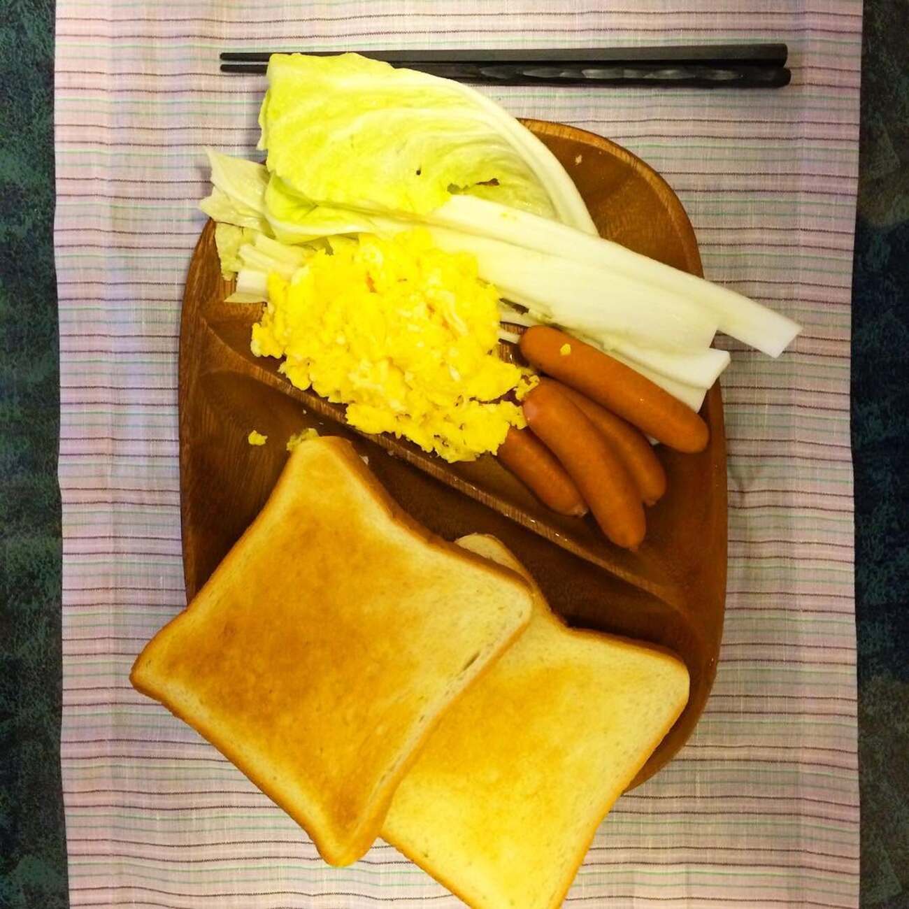 朝ごはん - 腐ったみかんは俺かお前か？