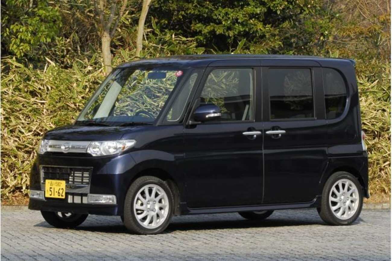 ダイハツ タント 試乗記】広い室内空間と使い勝手の良さを継承！ 2代目