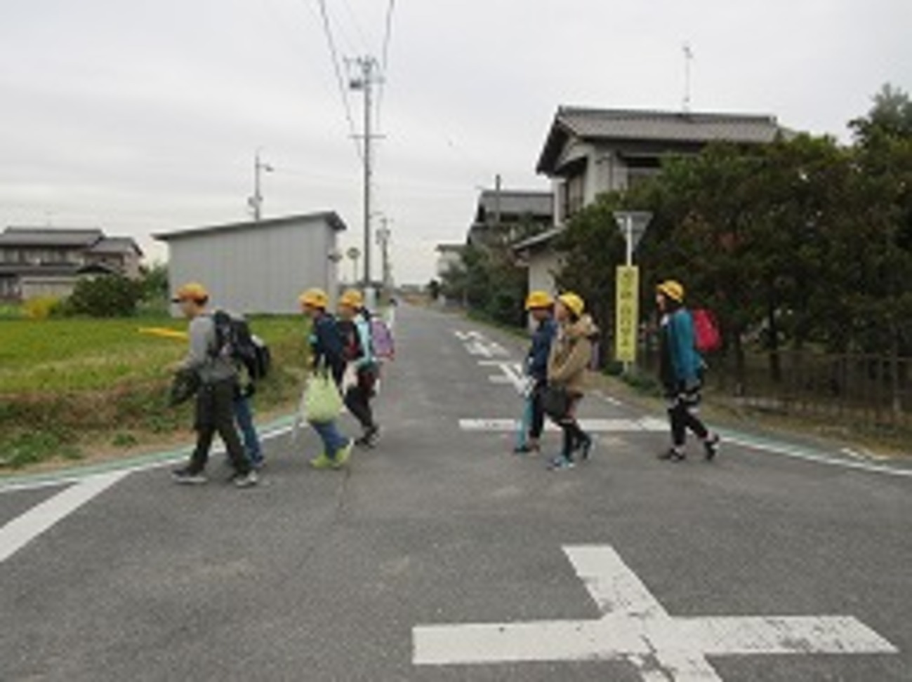 田舎の小学生通学 