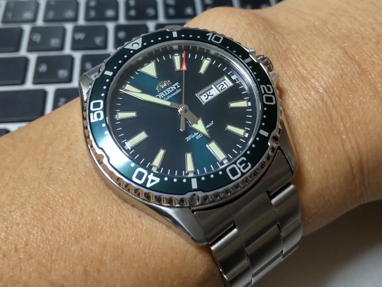 オリエント マコ ダイバーズ グリーン rn-aa0808e Amazon.co.jp: [オリエント]ORIENT Mako マコ 自動巻き腕時計