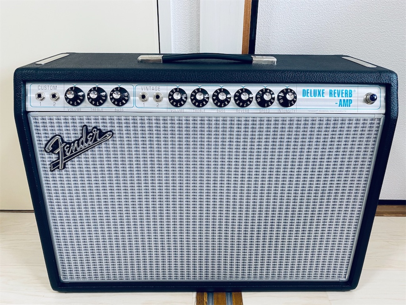 Fender 薄まっ 68 custom deluxe reverb 真空管アンプ