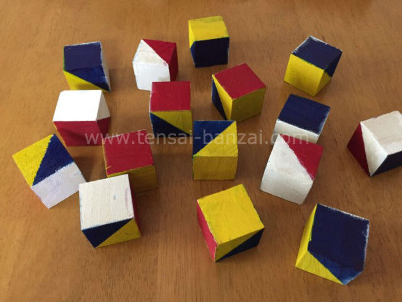 簡略版】ニキーチンの積み木の作り方。模様づくりカードも手作りで 