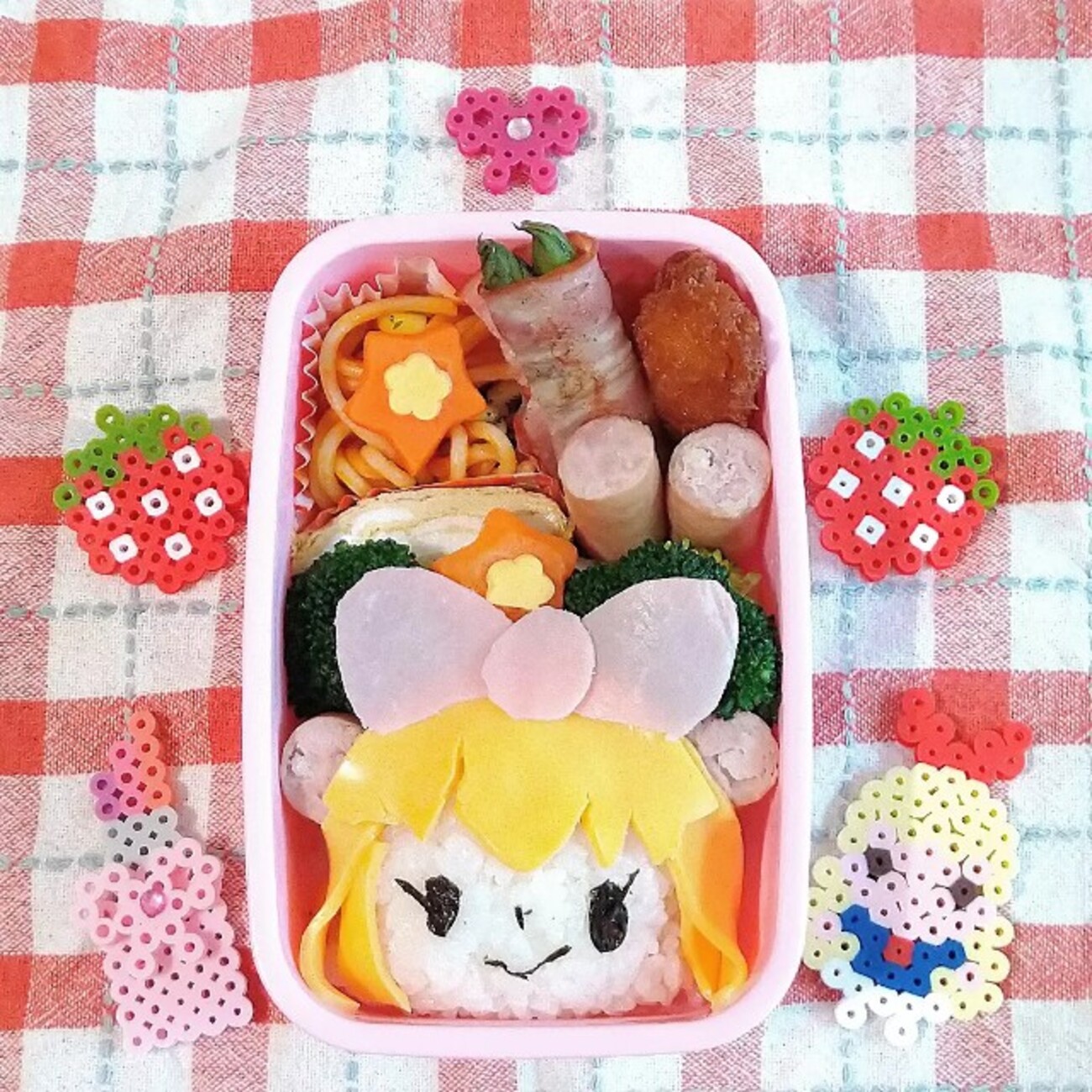 久々のデコ弁当❀アイカツ！星宮いちごちゃん弁当 - MI-YU☆のメモ帳