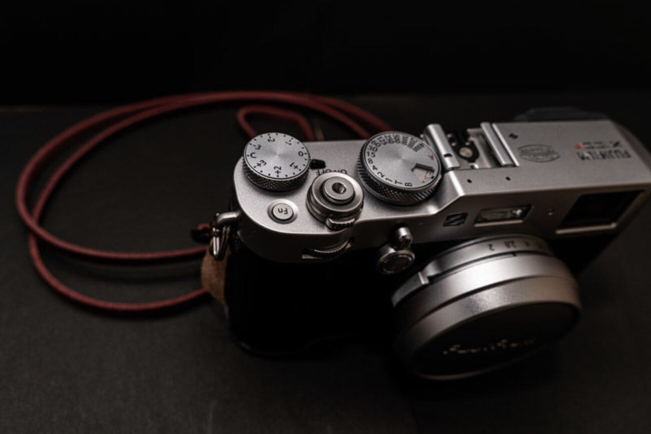 FUJIFILM X100Fレビュー！！ぼくにとって最高のサブ機だった話 