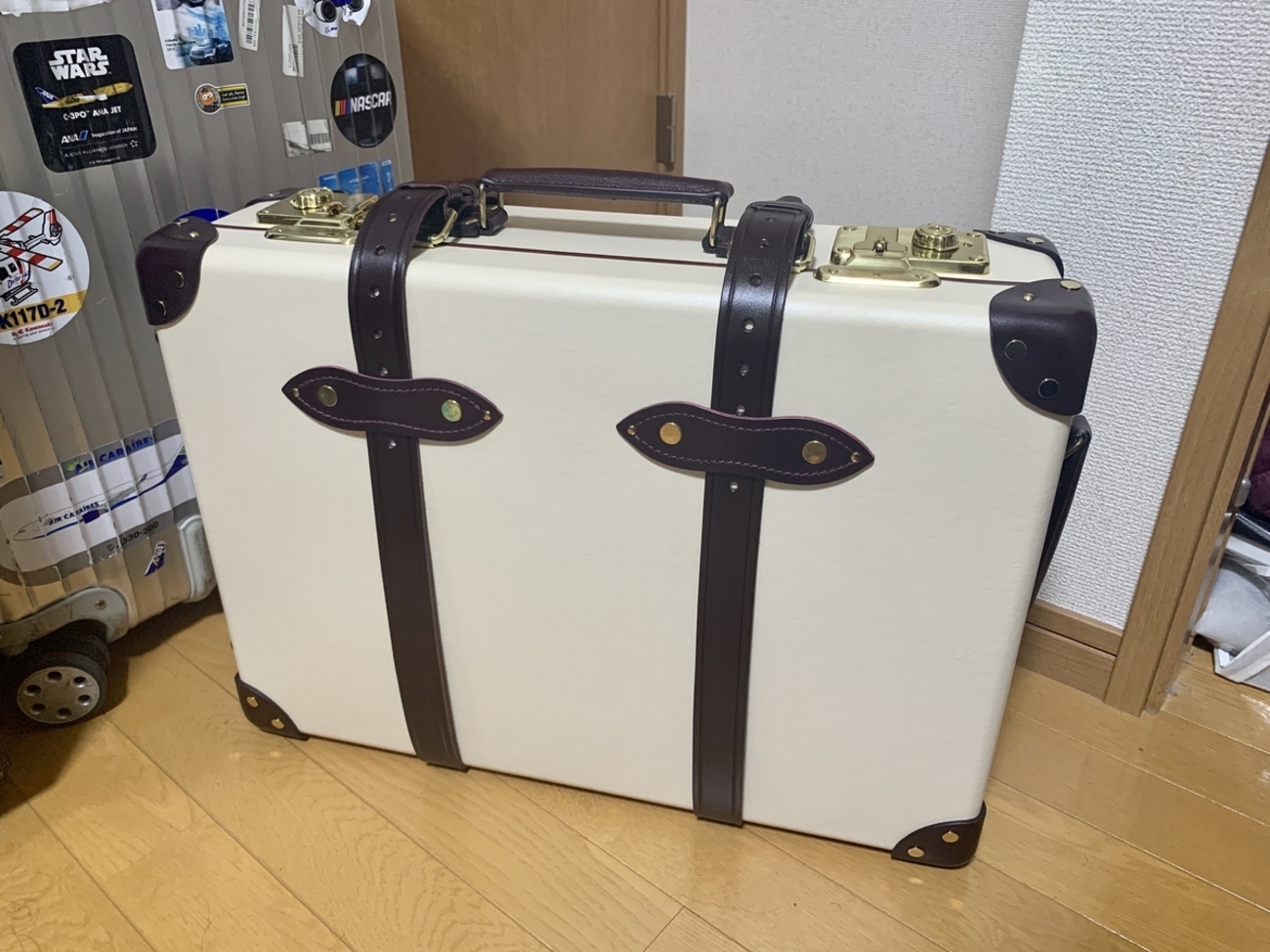 グローブトロッター20SS限定モデル購入＆最初の旅で使用したレビュー