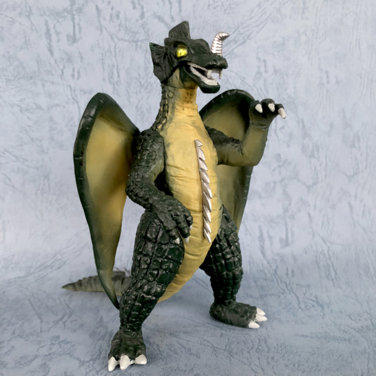 マーミット サメクジラ ウルトラマン 怪獣 ソフビ