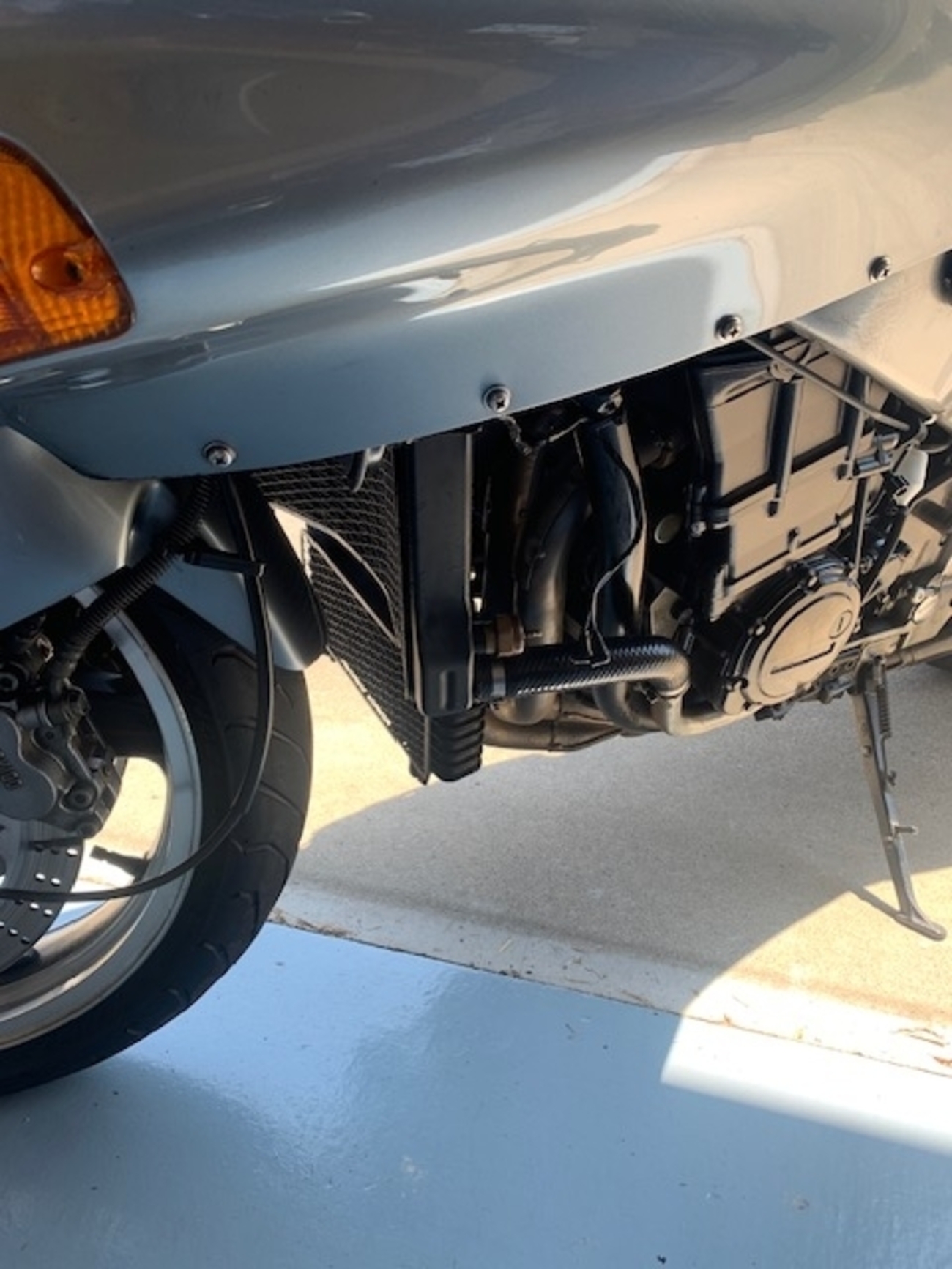 サーモスイッチ交換 バイク修理（ZZR1100） - 気ままなﾊﾞｲｸ生活