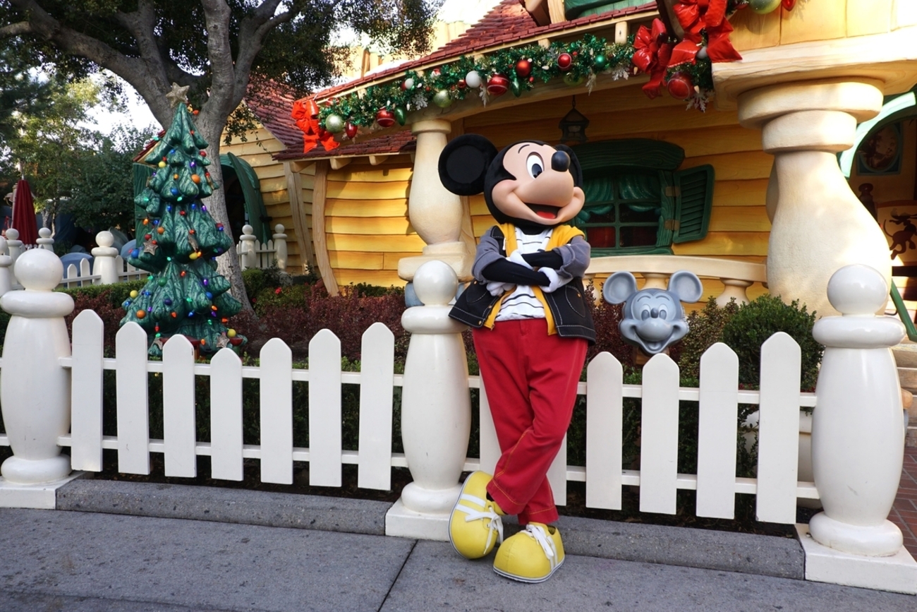 3350.昔の海外ディズニーランドアナハイムピン クリスマス99 ティガー DLRのクリスマス（5.グッズとフード） - Happiest Holidays