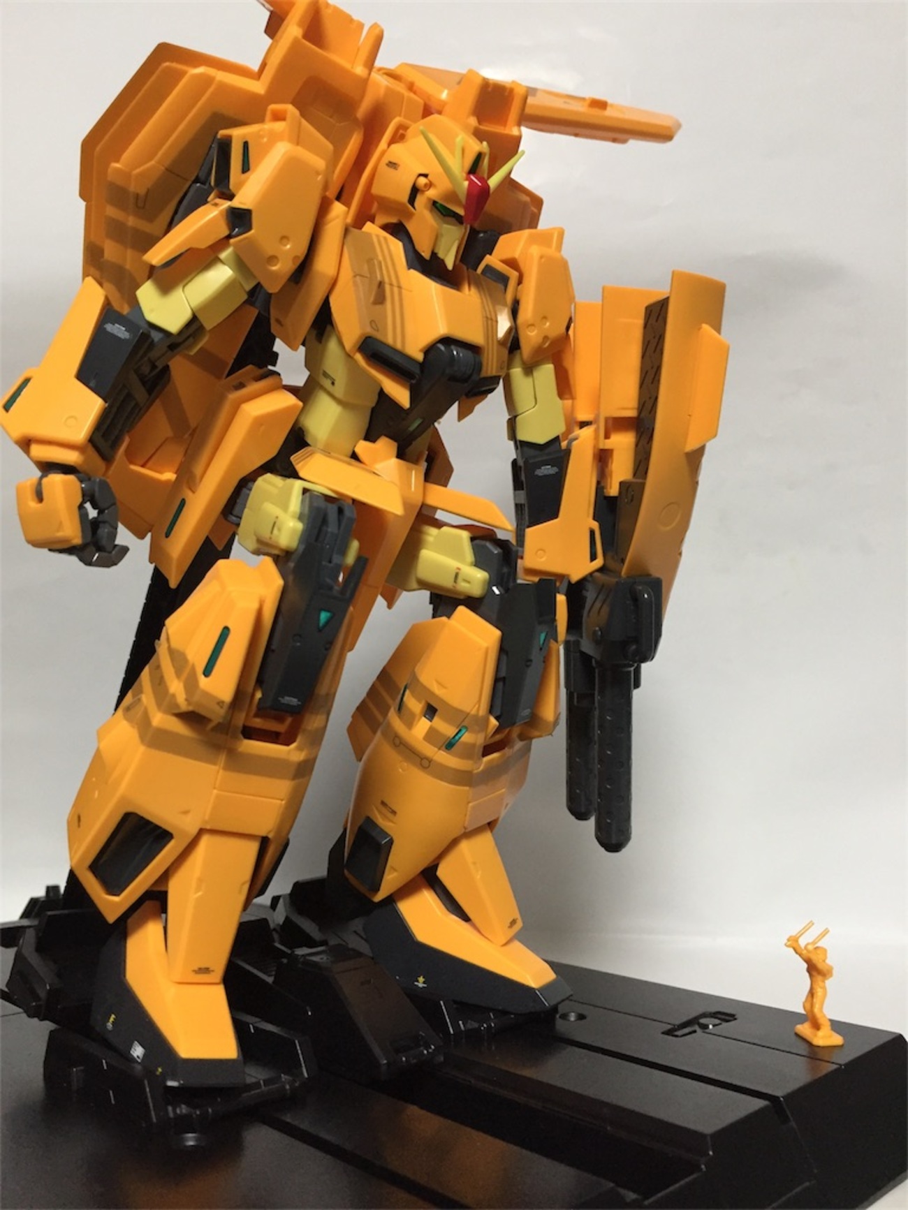 限定MG Zガンダム3号機 グレイ・ゼータ - ガンダムグッズのブログ