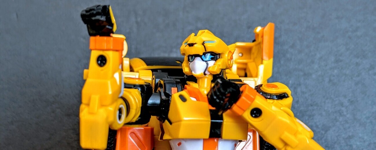 Metal Cardbot W Tachy (2026) - 変圧器たち