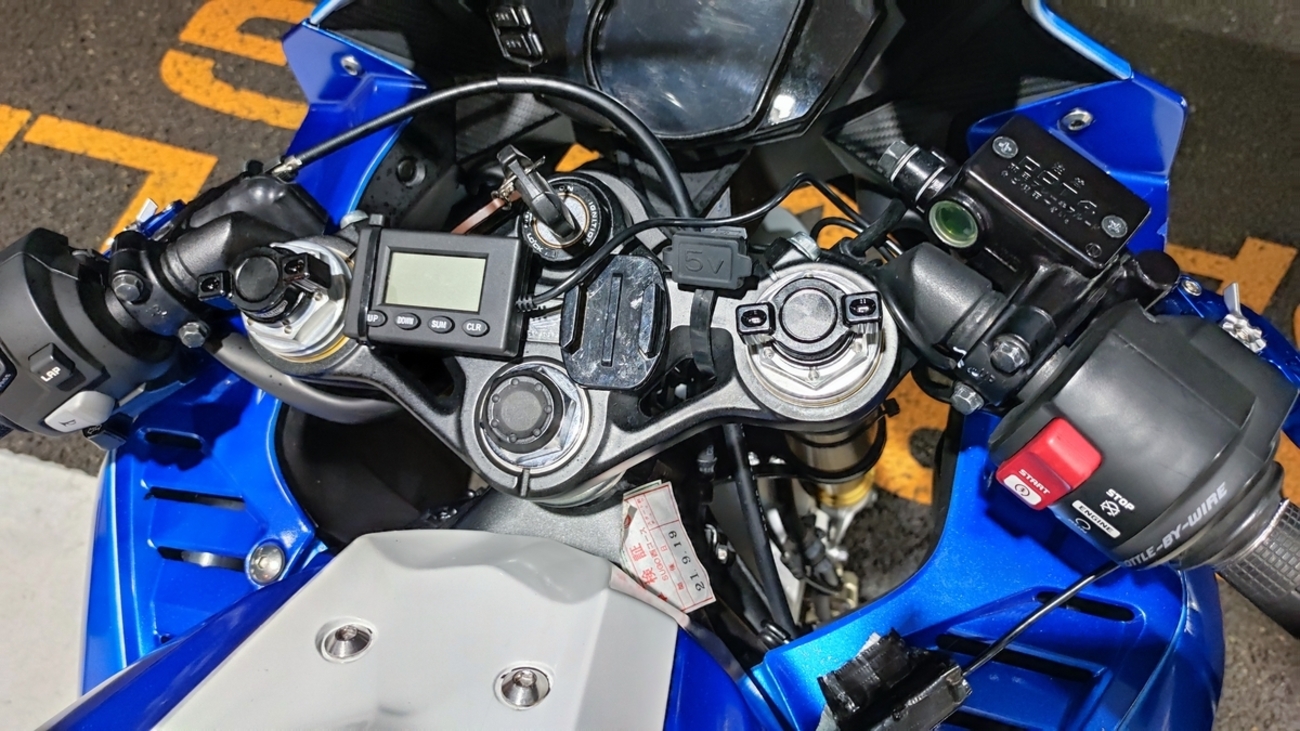 CBR250RR(MC51)のFフォークスプリング交換とプリロードをいじったお話 
