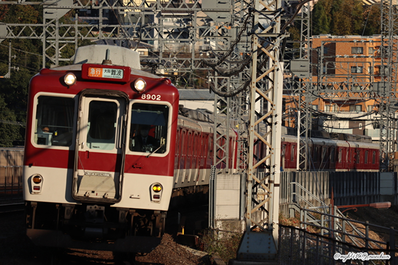 近鉄》【写真館607】引退も近づいてる車両とすでに減ってしまった奈良