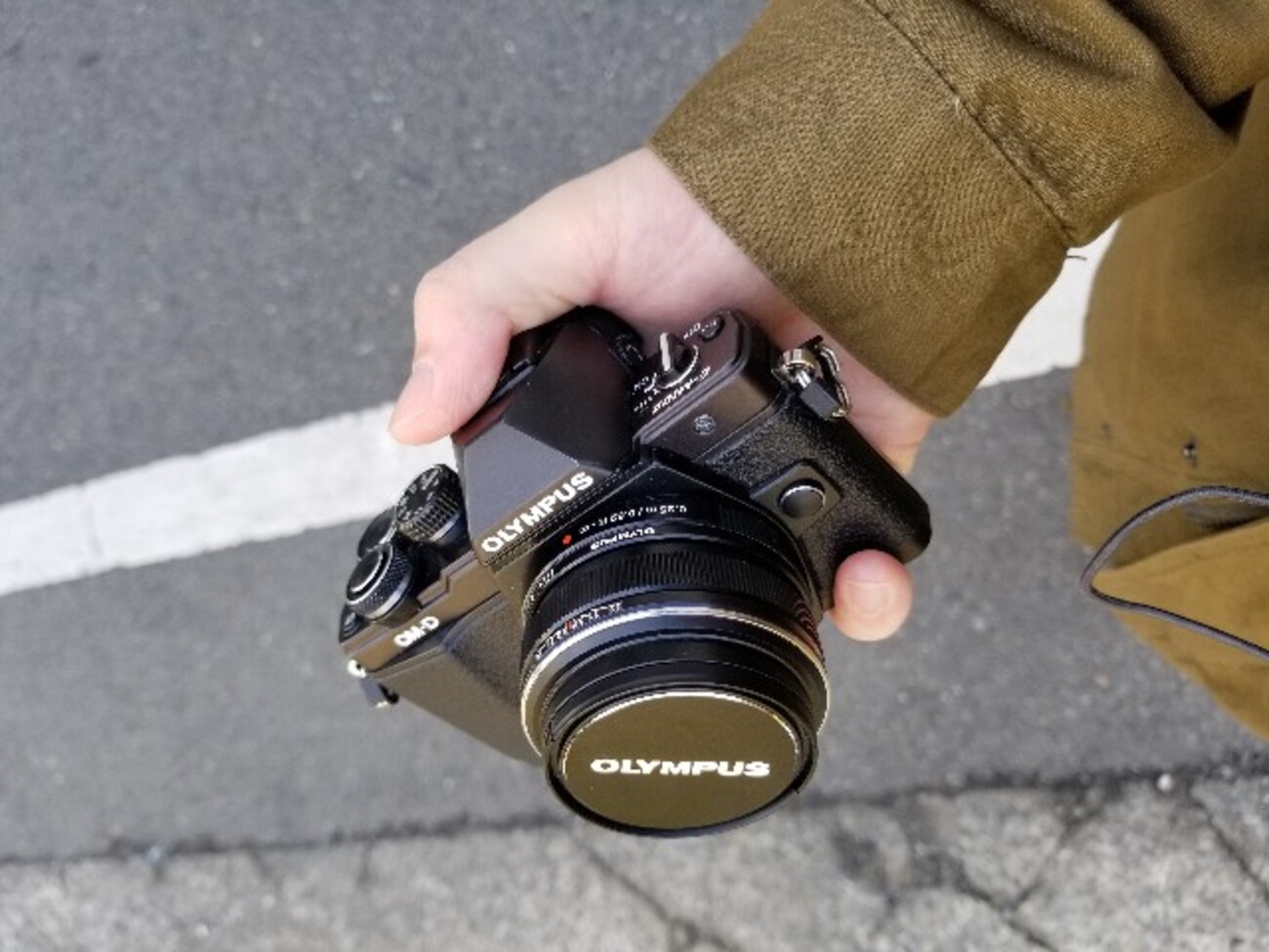 OLYMPUS OM-D E-M10 Mark2 へのラブレター - カメラと考えてることと 