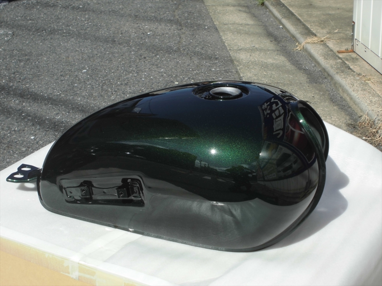 W800をメタリックダークグリーンでペイント！ - K