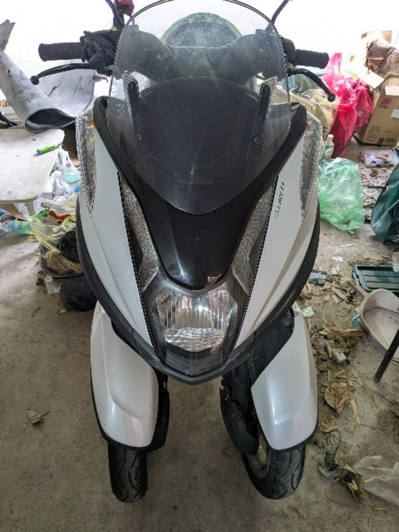 トリシティ125の修理 - 黒酢バイクのあれこれ