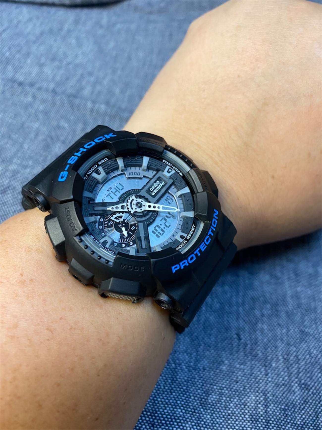 G-SHOCK GA-110Cの電池交換とバンド交換。 - カメラ屋元公式中の人 