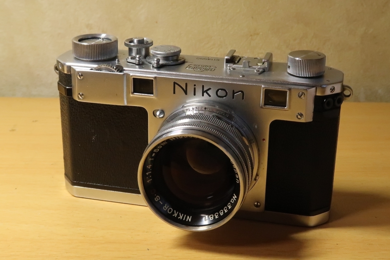 クラシックニコン完全分解修理手帖 : S/SP/F/F2 51dmzgdlrvL._AC_SY200_QL15_.jpg