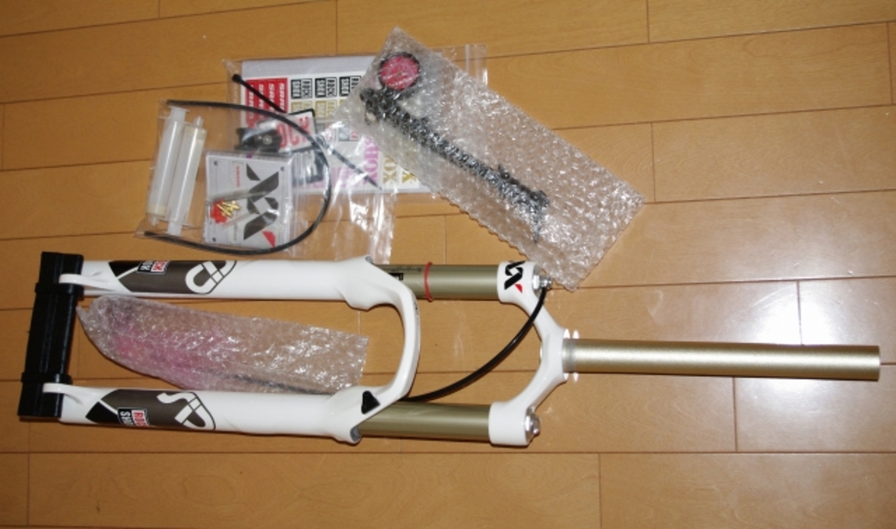 2011 Rock Shox SID XX Dual Airの詳細 Kuwahara Gaapの再生 - 休日モード