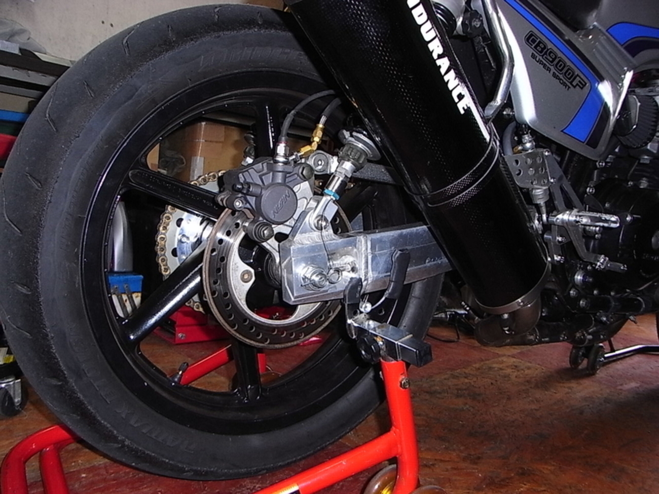 cb750F FZリアホイール スロー