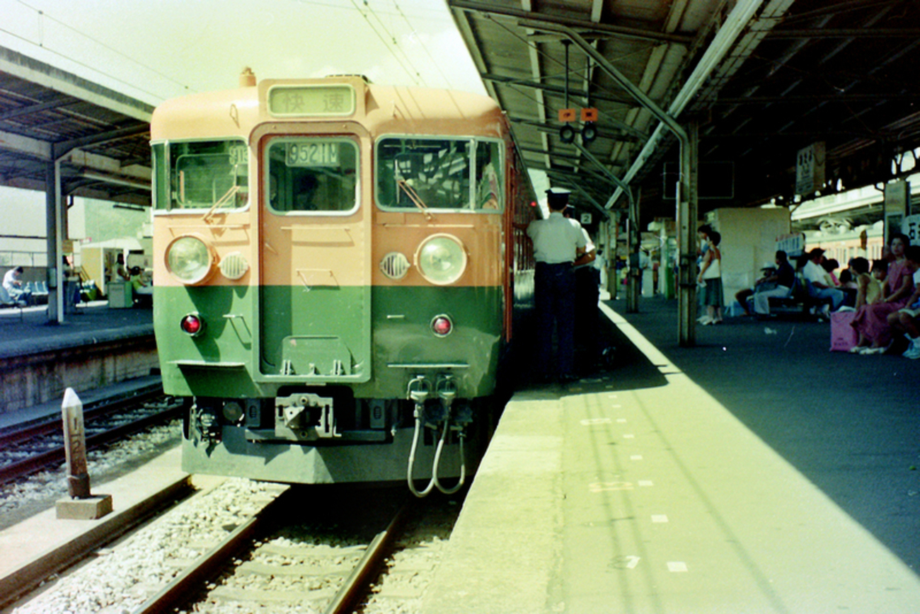 貨物列車の最後尾を飾った有蓋緩急車たち【1】 - 旅メモ ～旅について 