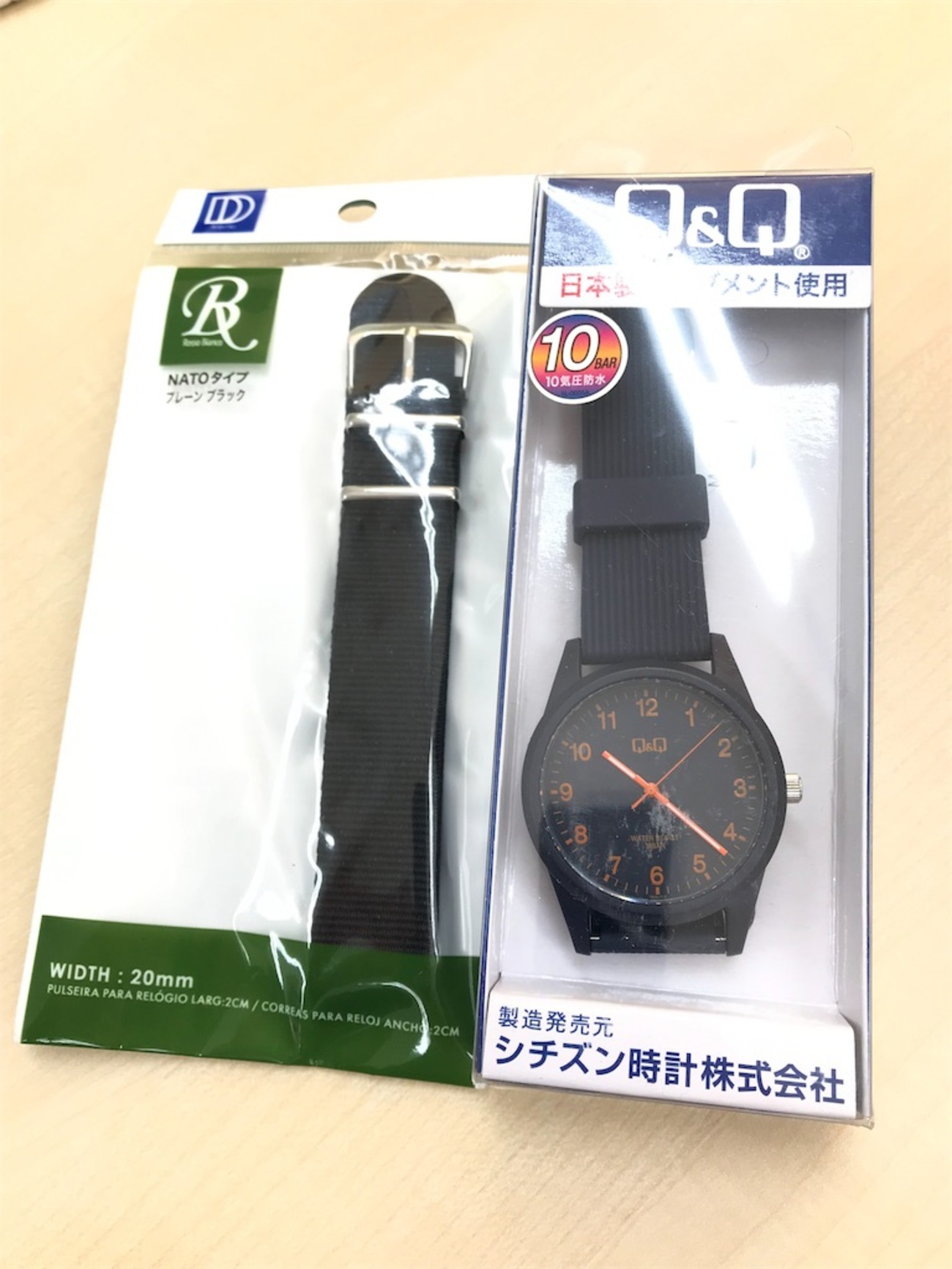 チプシチをダイソーのバンドに交換しました。 - カメラ屋元公式中の人 