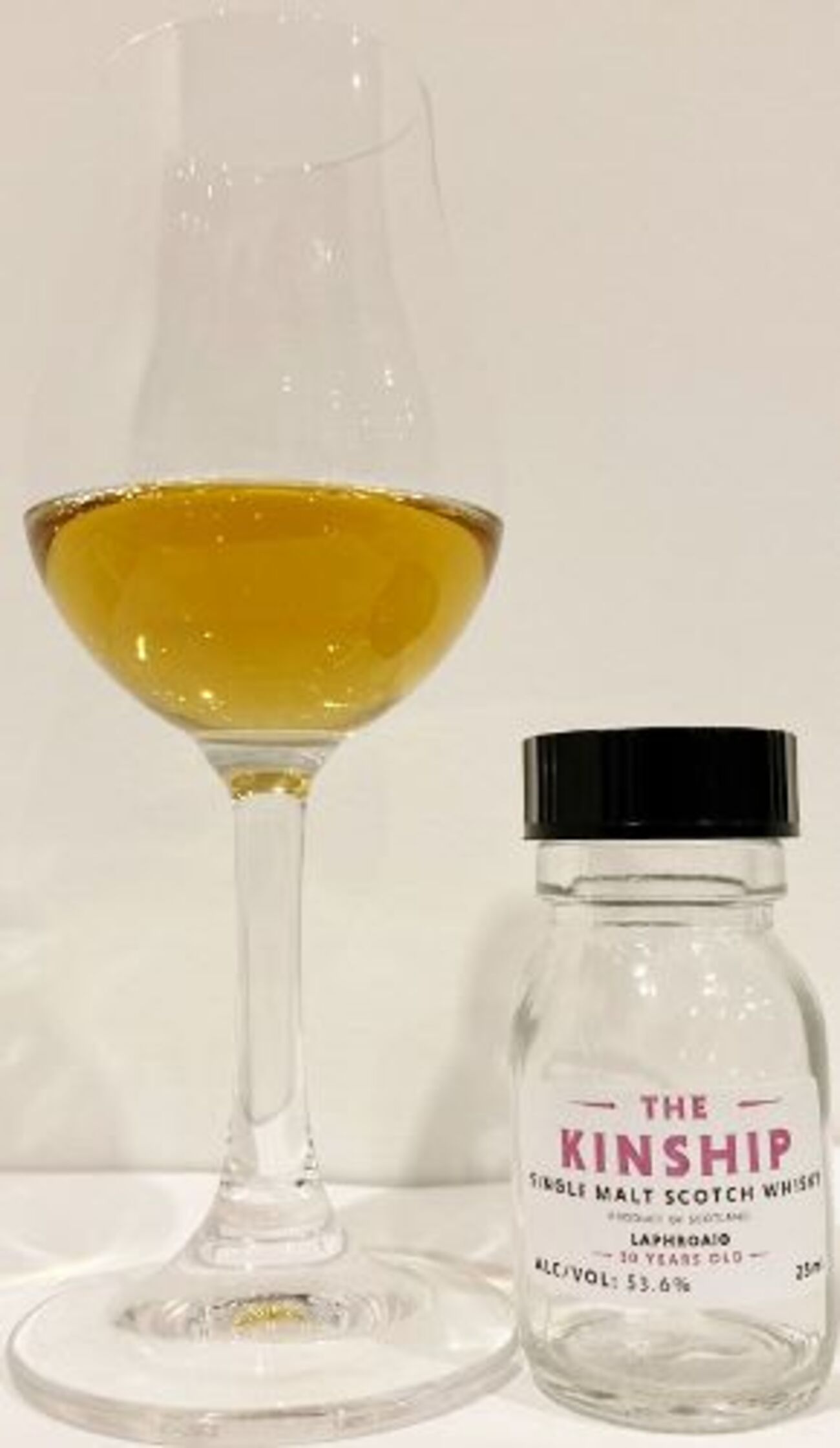 ラフロイグ 30年 (ザ・キンシップ)／Laphroaig 30yo (The Kinship 