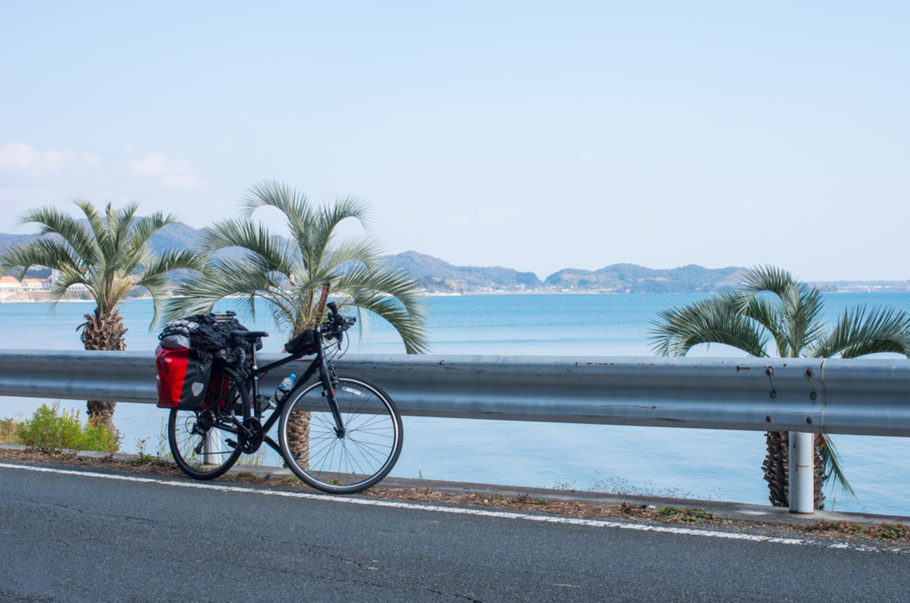 自転車（クロスバイク）でキャンプツーリング DOD バッグイン