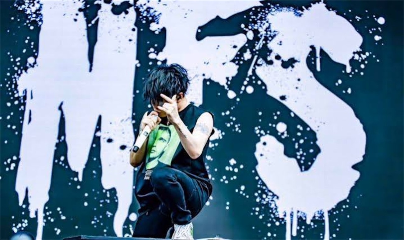 横浜アリーナで着用！ マイファスhiro衣装紹介 ノースリーブシャツ[sub 