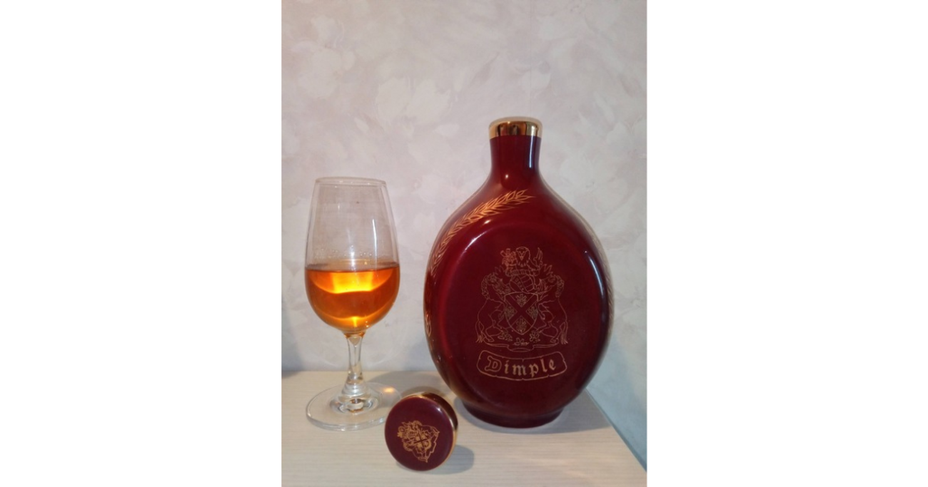 Dimple  Decanter 琥珀色ウイスキー Dimple Royal Decanter 琥珀色ウイスキー
